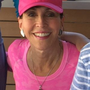 Meet your Posher, Tina